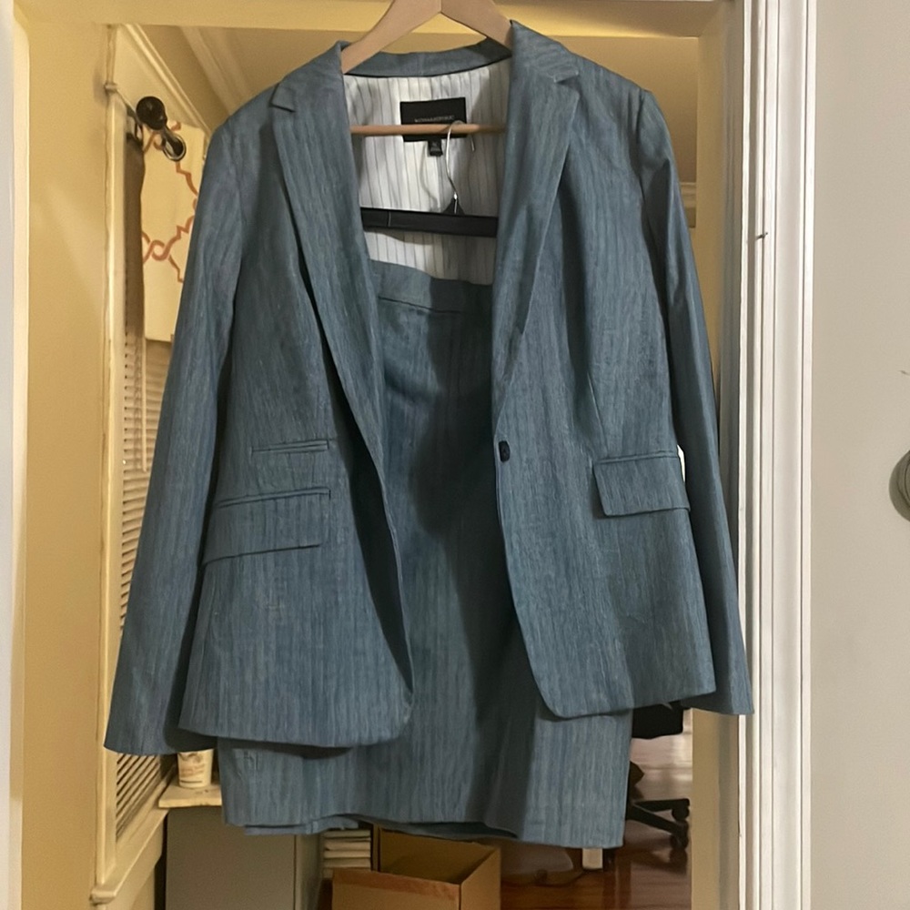 Skirt & Blazer set from Banana Republic